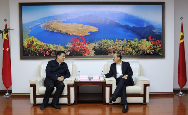 王振才会见长春市朝阳区委书记徐连东