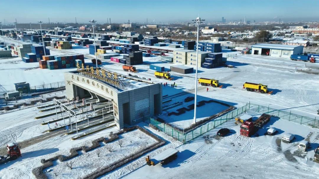 雪！雪！雪！吉林公路人上演“冰雪奇兵”硬核演练